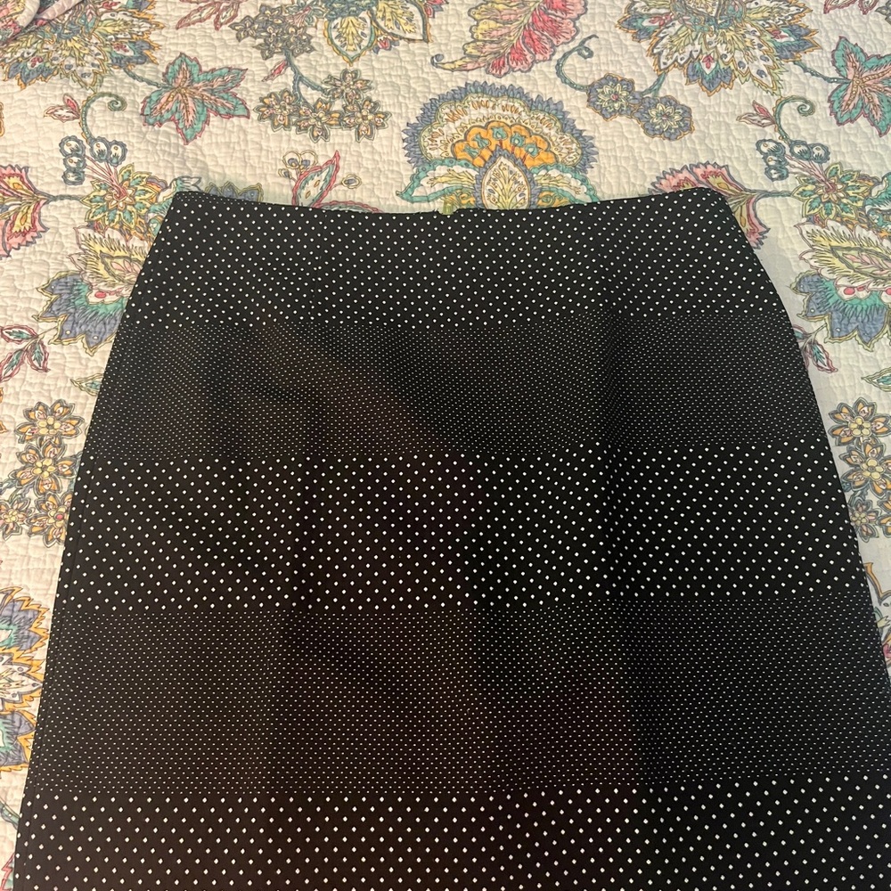 Tommy Hilfiger Black and White Pencil Skirt